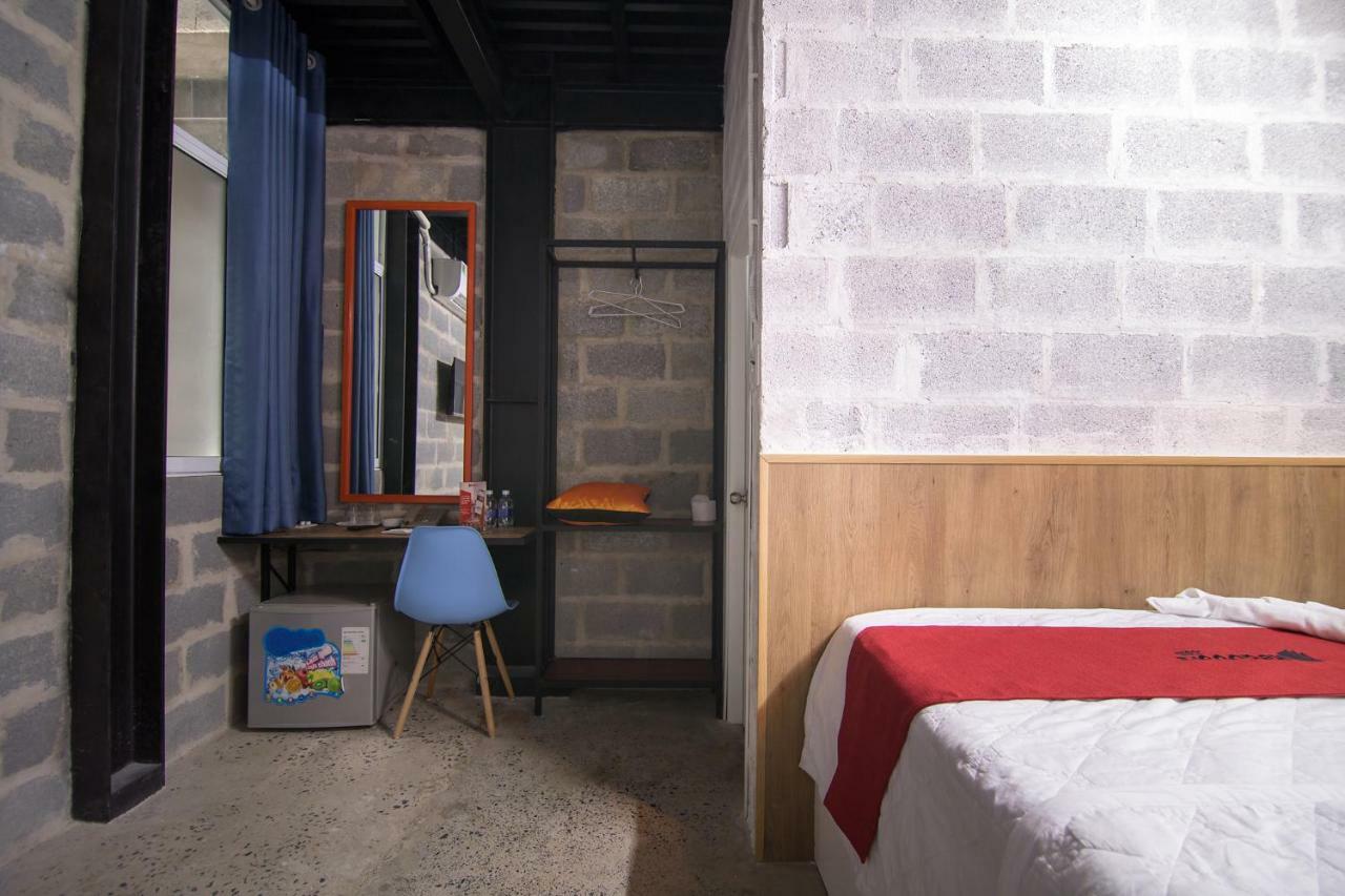 Reddoorz Plus @ Ung Van Khiem Street Bandar Ho Chi Minh Luaran gambar