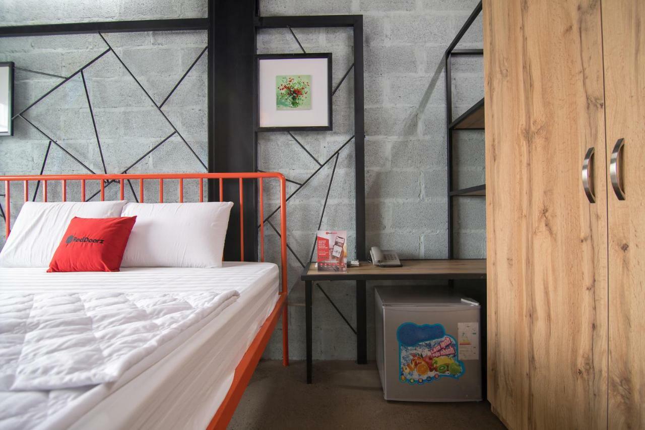Reddoorz Plus @ Ung Van Khiem Street Bandar Ho Chi Minh Luaran gambar