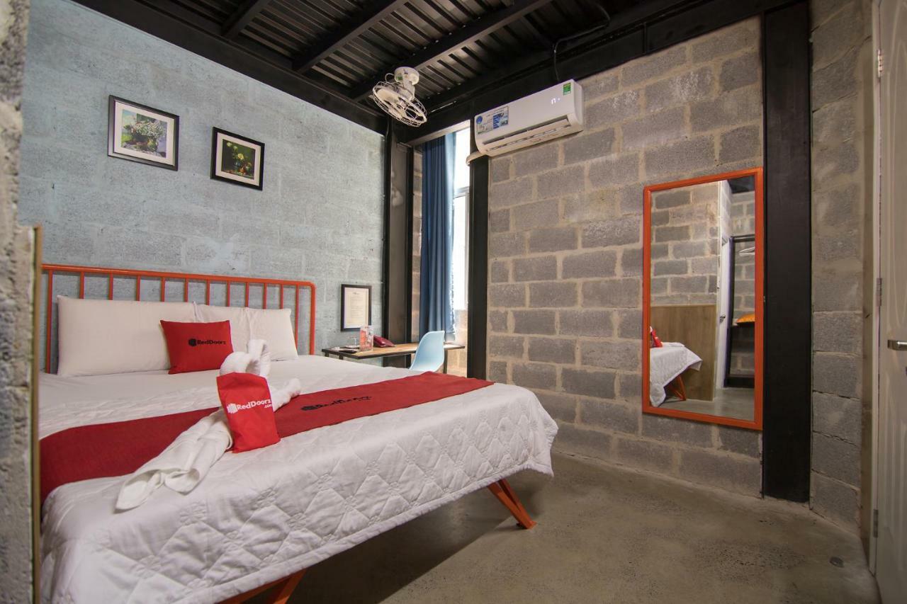 Reddoorz Plus @ Ung Van Khiem Street Bandar Ho Chi Minh Luaran gambar